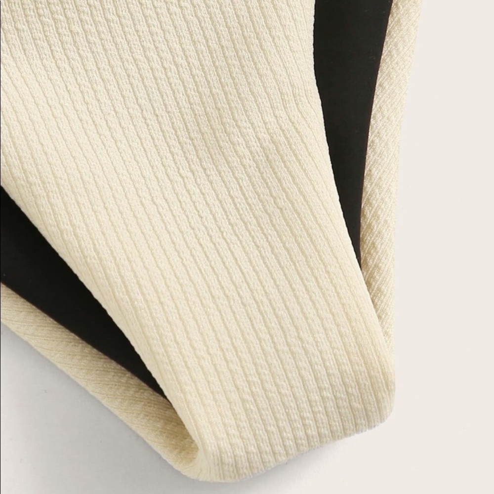 Two Tone Ribbed Knot Front Bikini Set - Picture 7 of 9